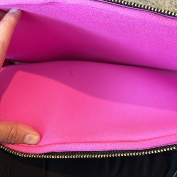 Kate Spade black laptop case - Picture 3 of 3